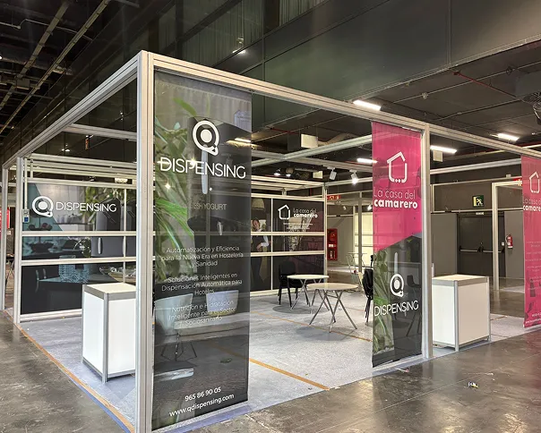 Stand de Qualynet diseñado y montado para una feria nacional